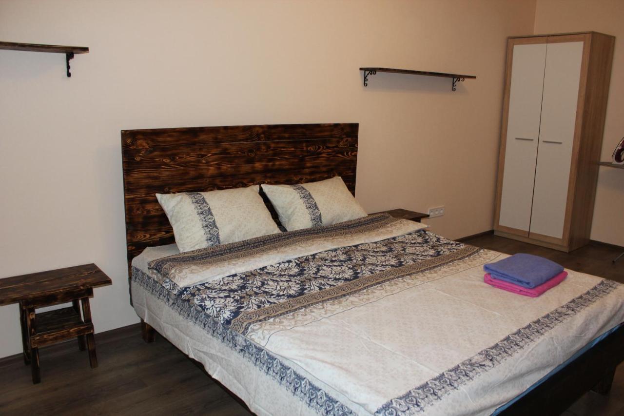 на каблукова Apartment *